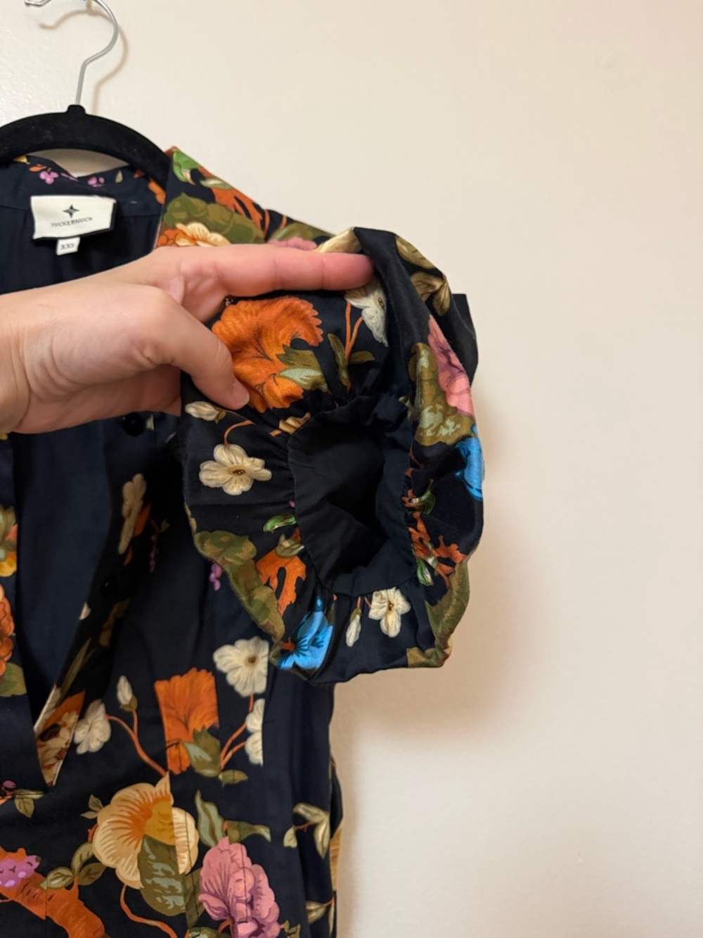 Tuckernuck Baroque Floral Delaney Short Puff Sleeve Maxi Dress - Picture 8 of 14